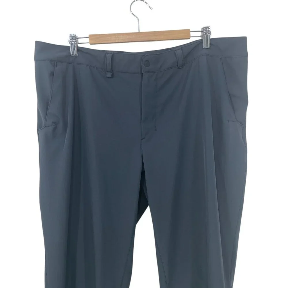 The North Face Pants Men’s 40x32 Gray Stretch Outdoors Hiking Zip Back‎ Pocket